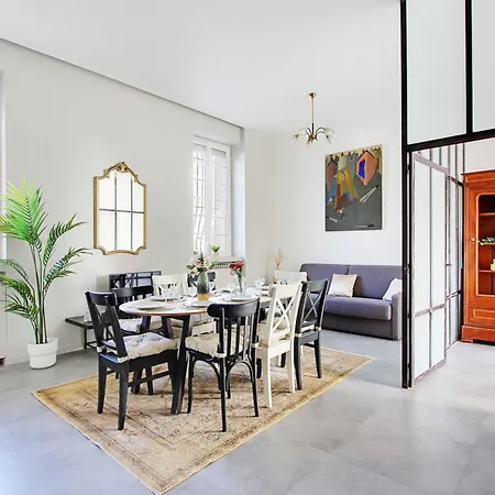 Magnificent - 2br 7p - Buttes Chaumont * Paris